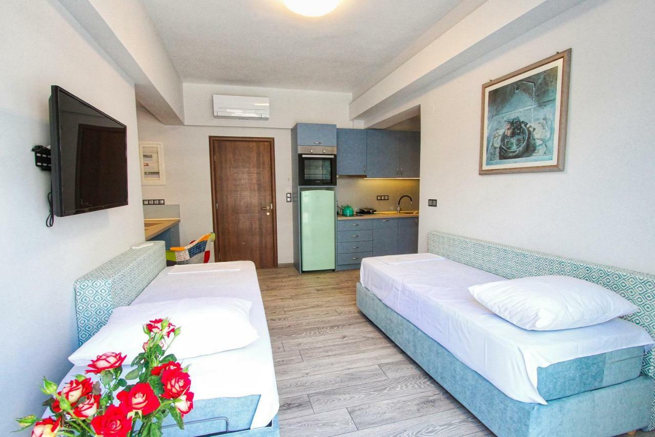 Kon&Kona Kavala Apartment Bagian luar foto